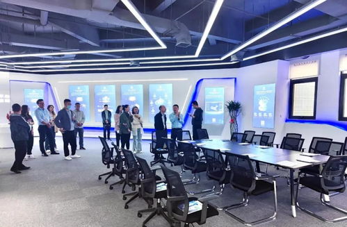 驅(qū)動銀川高質(zhì)量發(fā)展 市政府副秘書長一行考察調(diào)研銀川科技服務(wù)產(chǎn)業(yè)園信息技術(shù)咨詢服務(wù)